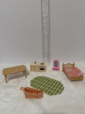 Calico critters cute furniture lot of 5 piece